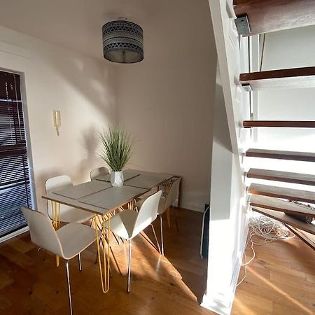 Central Sea View Maisonette เฮสติงส์ ภายนอก รูปภาพ
